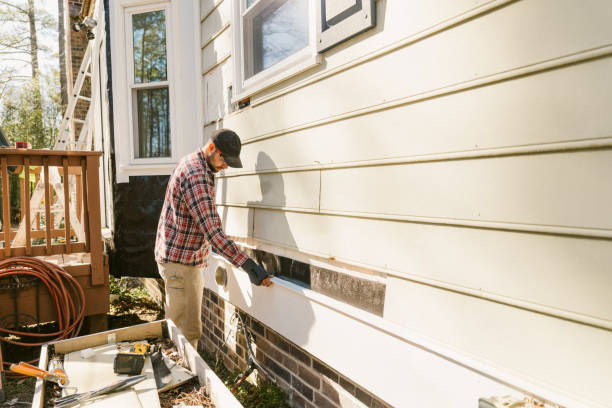 Trusted Siding Repair service in La Grange, TX - Creative Siding